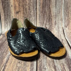 Barely Worn Chamula Blue Woven Sandals Size 6 Item #PHK7009